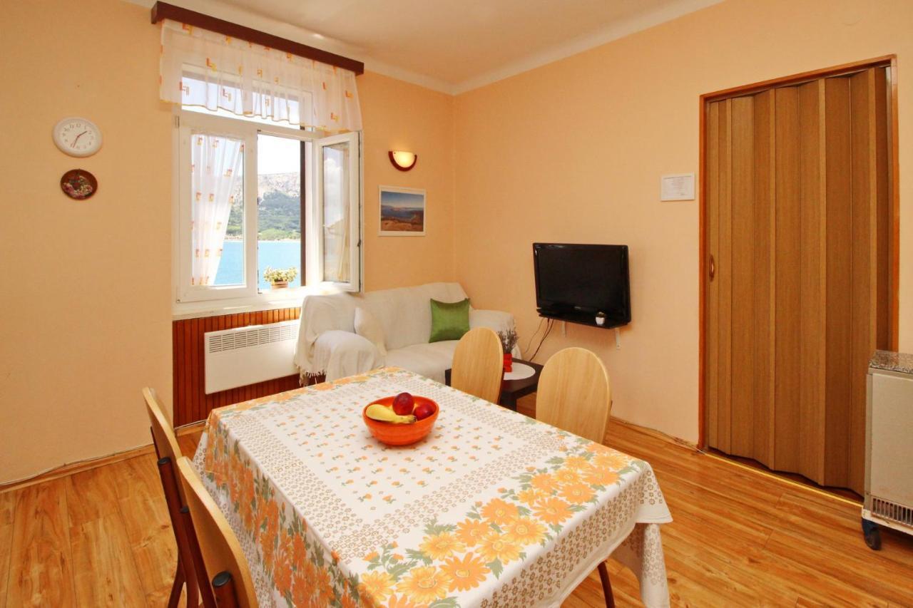 Apartment Kalcic Baška Екстериор снимка
