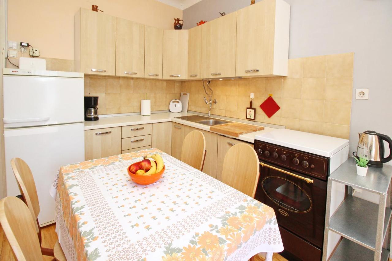 Apartment Kalcic Baška Екстериор снимка
